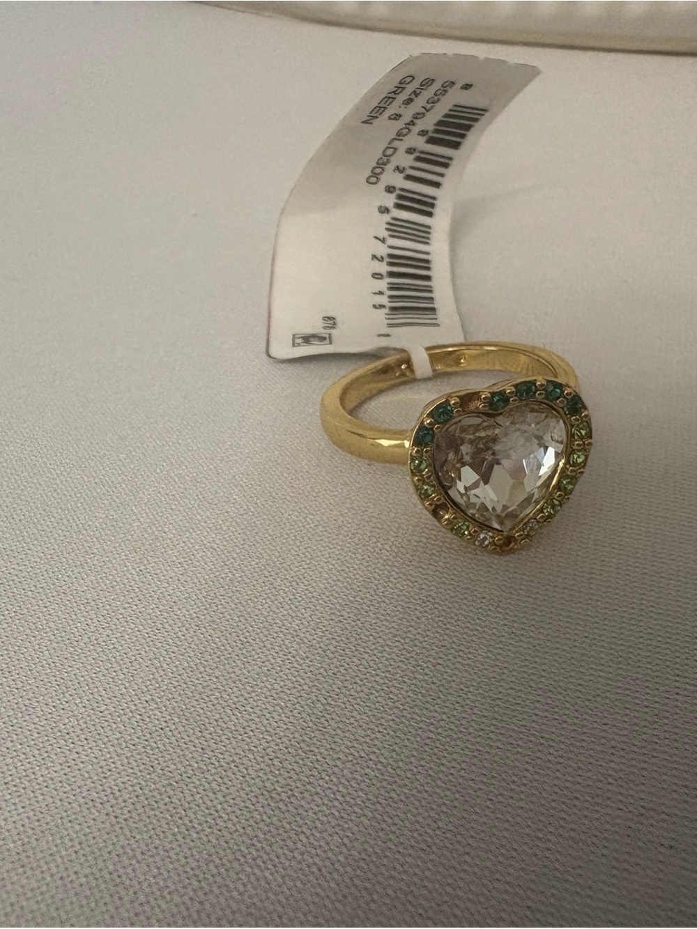 Kurt Geiger Heart Ring - Size 8 NWT (Missing 3 stones) - Picture 8 of 8